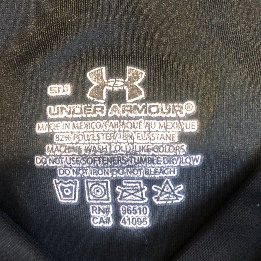 Under Armour long sleeve shirt - Picture 3 of 3
